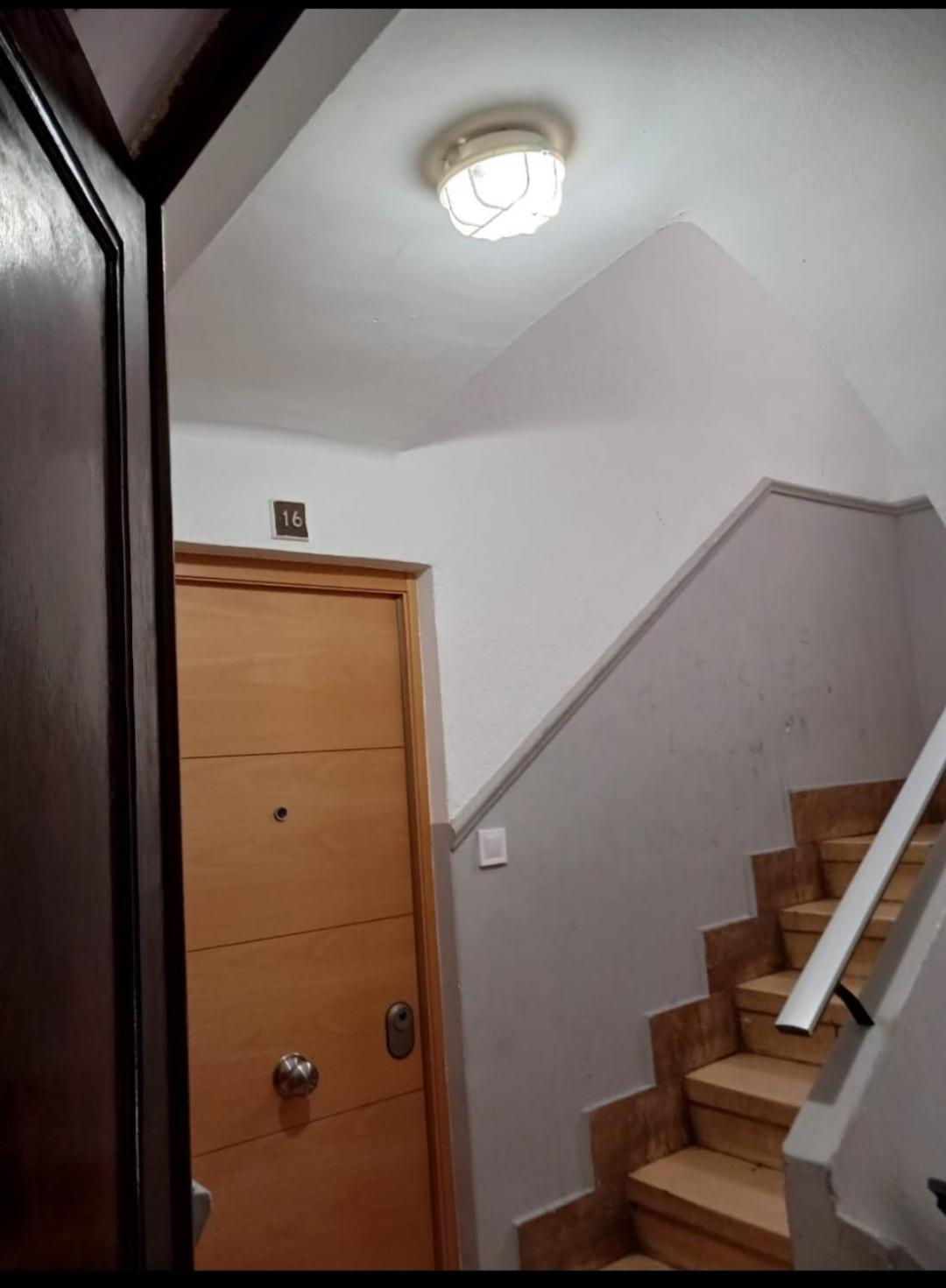 Apartamento Acogedor Con Wifi Валенсия Экстерьер фото